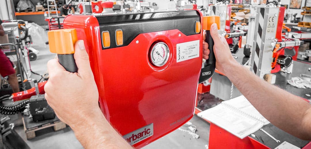 Need a Lift? 5 Smart Solutions That Will Solve Your Glass Handling and Lifting Challenges